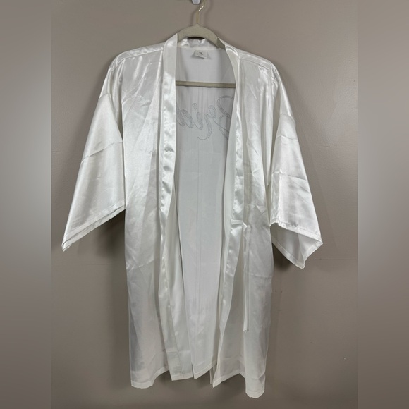 White satin bride robe sparkle bling size XL wedding day bachelorette - Picture 3 of 8